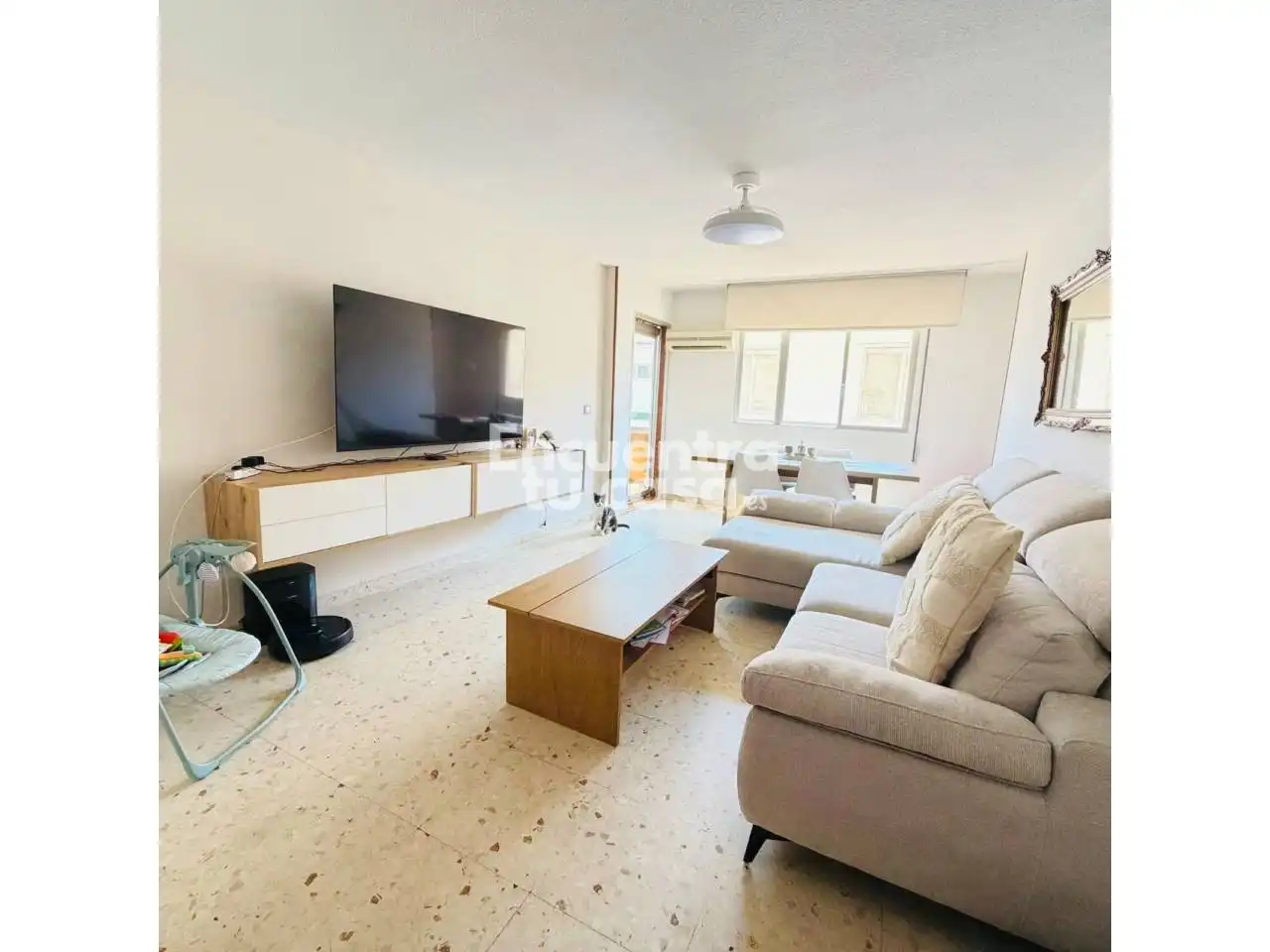 Appartamento con terrazza in vendita a Calle Escoles, imagen 2