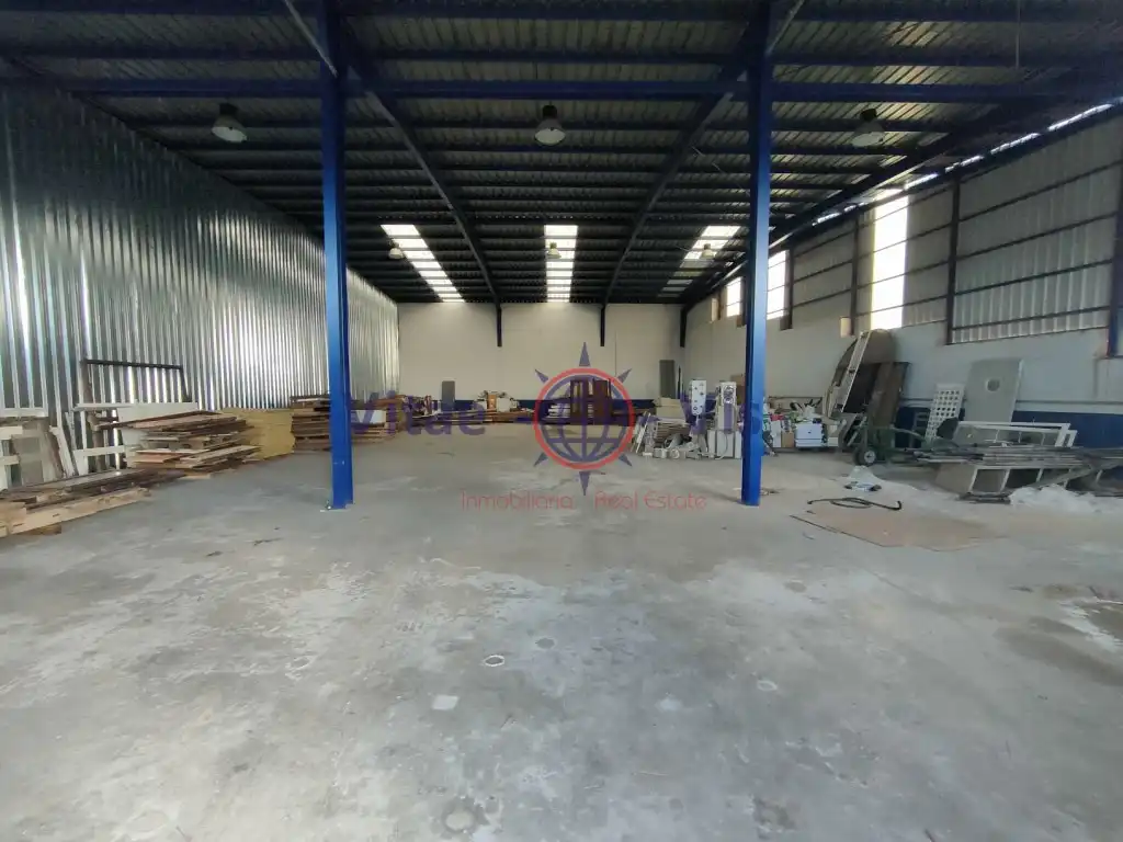 Industrial buildings for sale in Calle Casco Urbano La Hoya, La Hoya