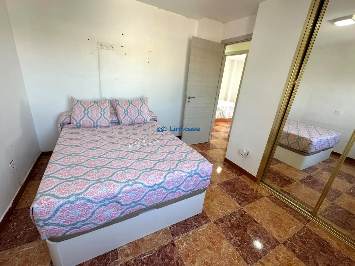 Bedroom of Flat for sale in Madrid  with Air Conditioner and Heating