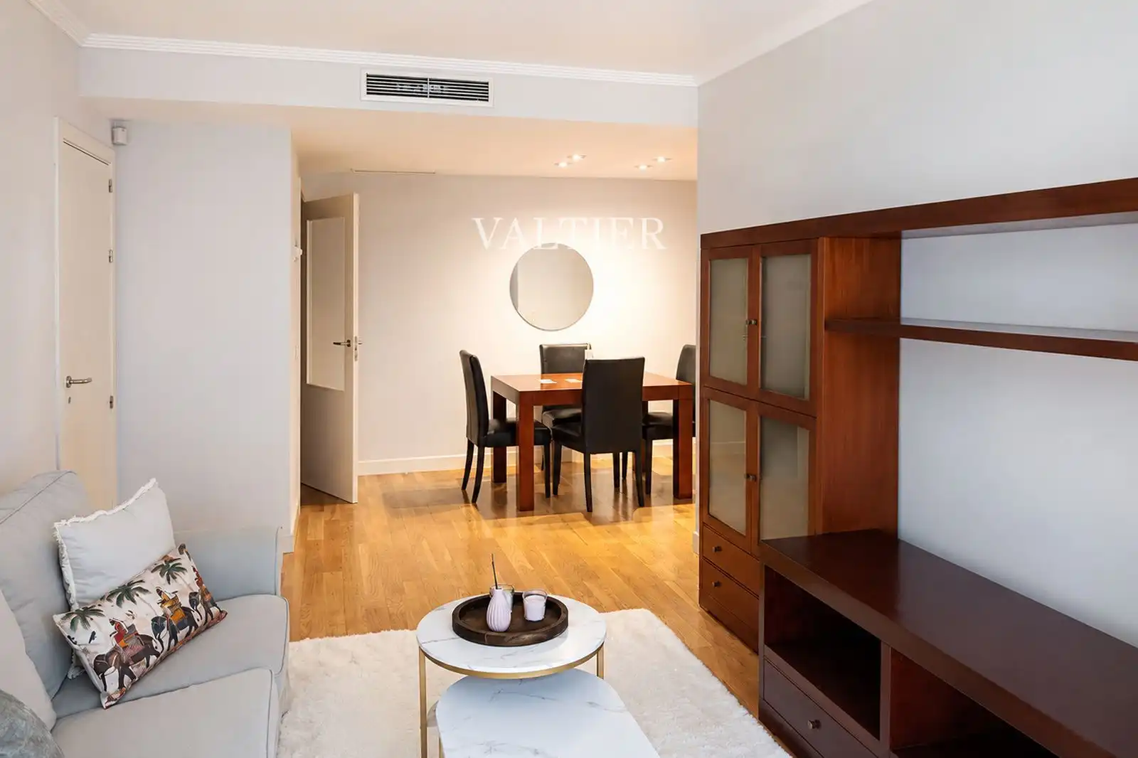 Living room of Flat for rent in Madrid  with Air Conditioner, Terrace and Storage room
