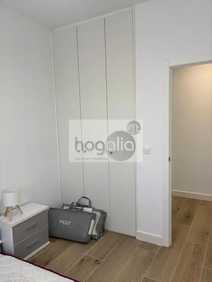 Ground floor for rent in Triana Casco Antiguo