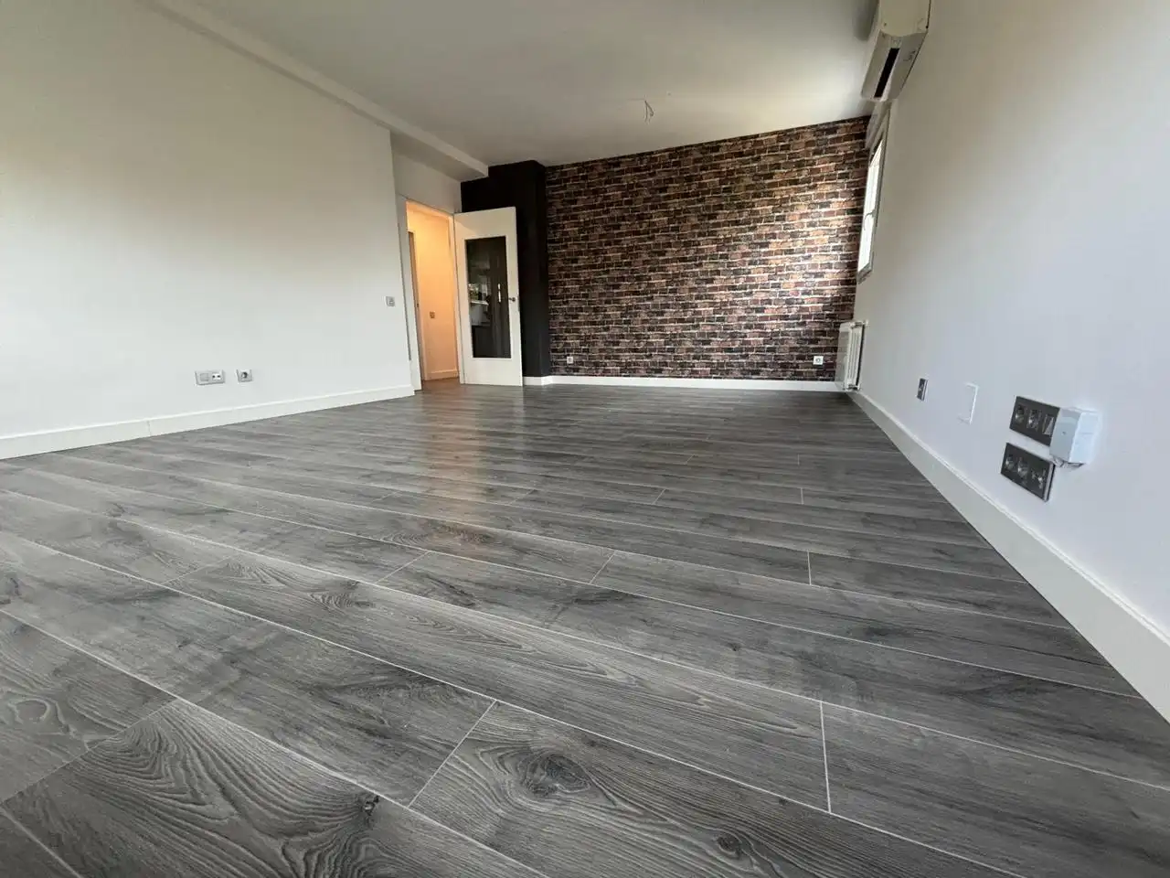 Maisonette zum Verkauf in Alcorcón mit Klimaanlage, Heizung und Terrasse