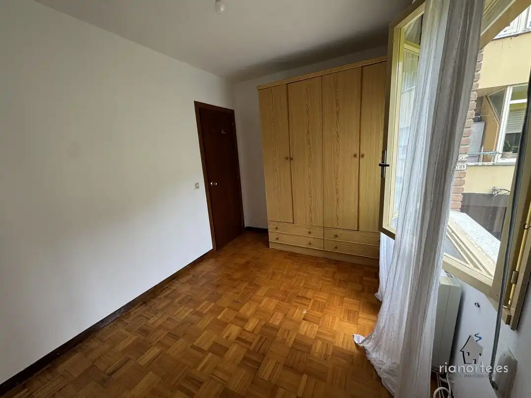 Habitación de Piso en venta en Ribadesella con Calefacción