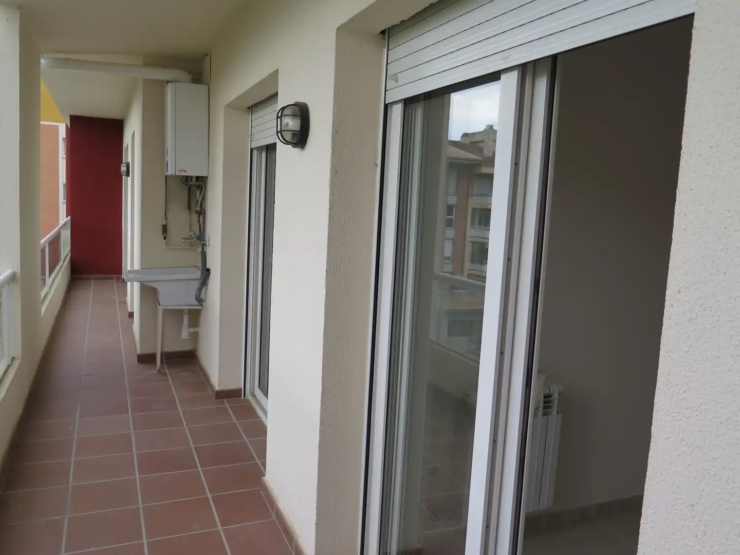Terrassa de Pis de lloguer en Girona amb Calefacció i Balcó