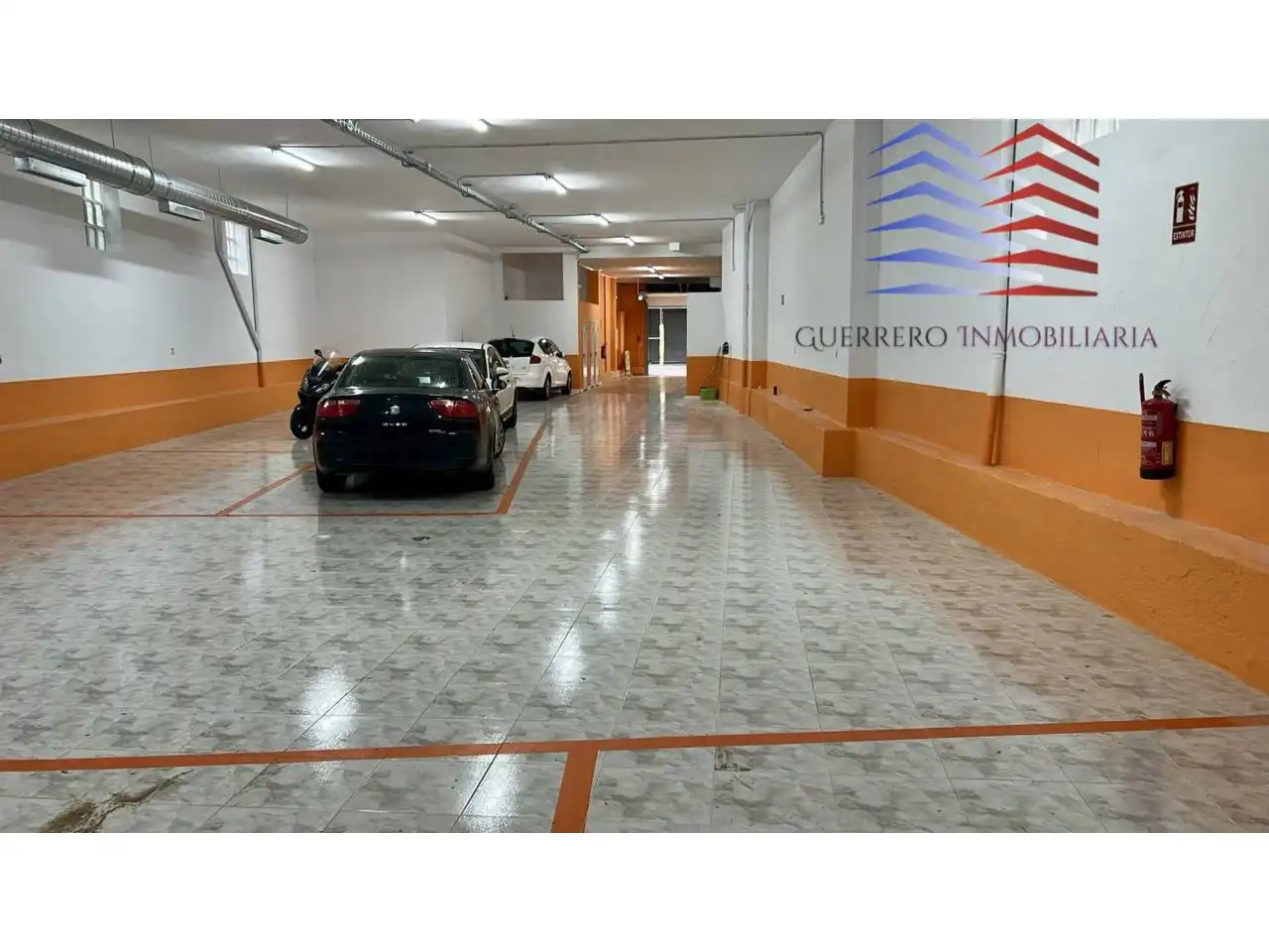 Parkplatz von Garage zum Verkauf in Ourense Capital  mit Alarm