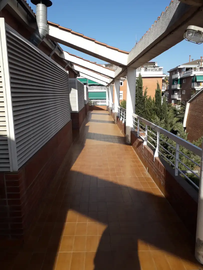 Terraza de Dúplex de alquiler en Sant Joan Despí con Aire acondicionado, Calefacción y Horno