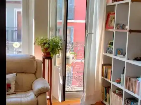 Terrasse von Wohnung zur Miete in  Pamplona / Iruña mit Balkon