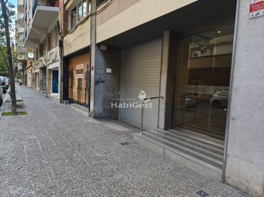 Individual en venta en Calle Francesc de Ciurana