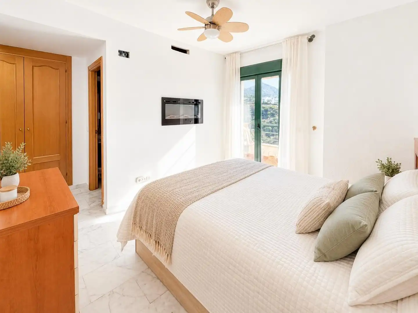 Piso con piscina en venta en Calle PENSAMIENTO 58, imagen 10