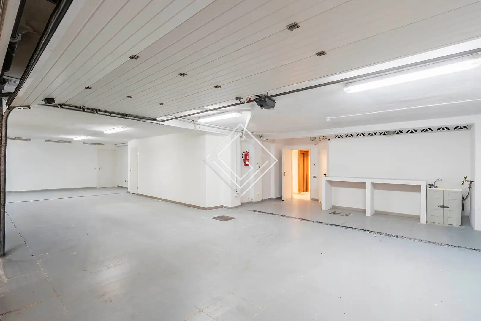 Chalet con piscina en venta en Milla de Oro, imagen 30