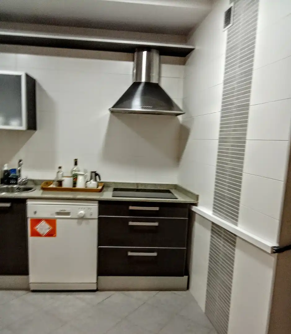 Cocina de Piso en venta en Torrelavega  con Calefacción, Parquet y Amueblado