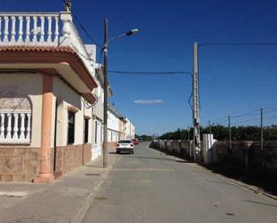 Exterior view of Single-family semi-detached for sale in Villaverde del Río