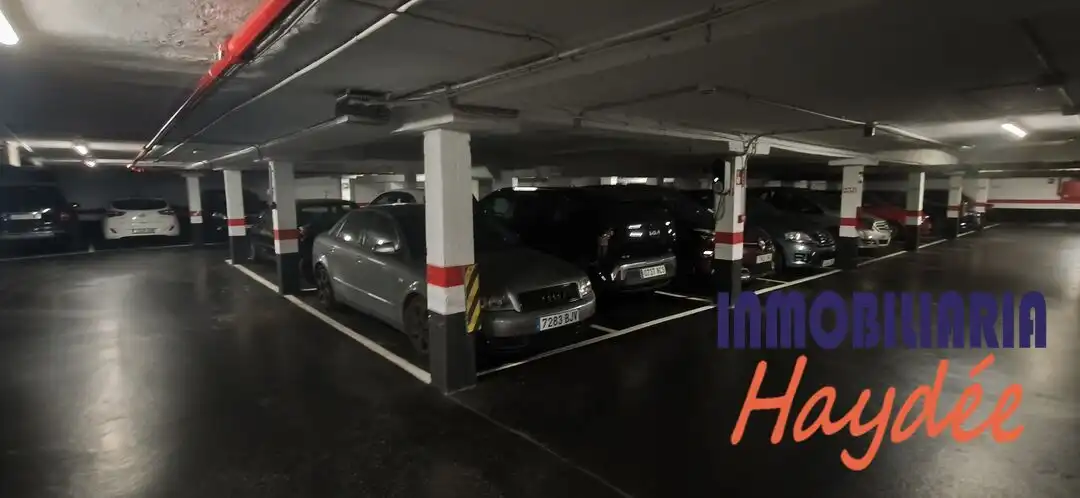 Aparcamiento en venta en Las Arenas, imagen 4