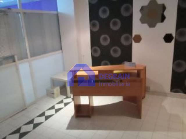 Oficina en Alquiler en Oviedo - Calle Cimadevilla en Casco Histórico