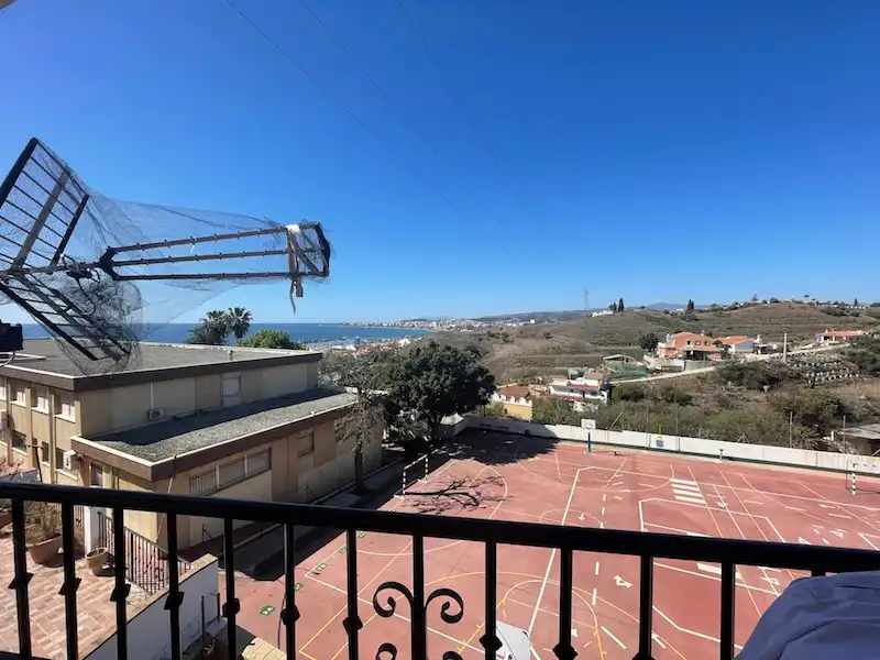 Außenansicht von Einfamilien-Reihenhaus zur Miete in Vélez-Málaga mit Klimaanlage, Möbliert und Gemeinschaftspool