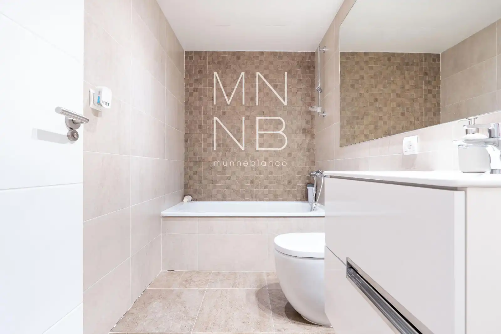 Baño de Piso en venta en Sant Andreu de Llavaneres con Aire acondicionado, Calefacción y Trastero