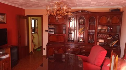 Foto 2 de Piso en venta en El Carril - Paseo de Chapi, Villena
