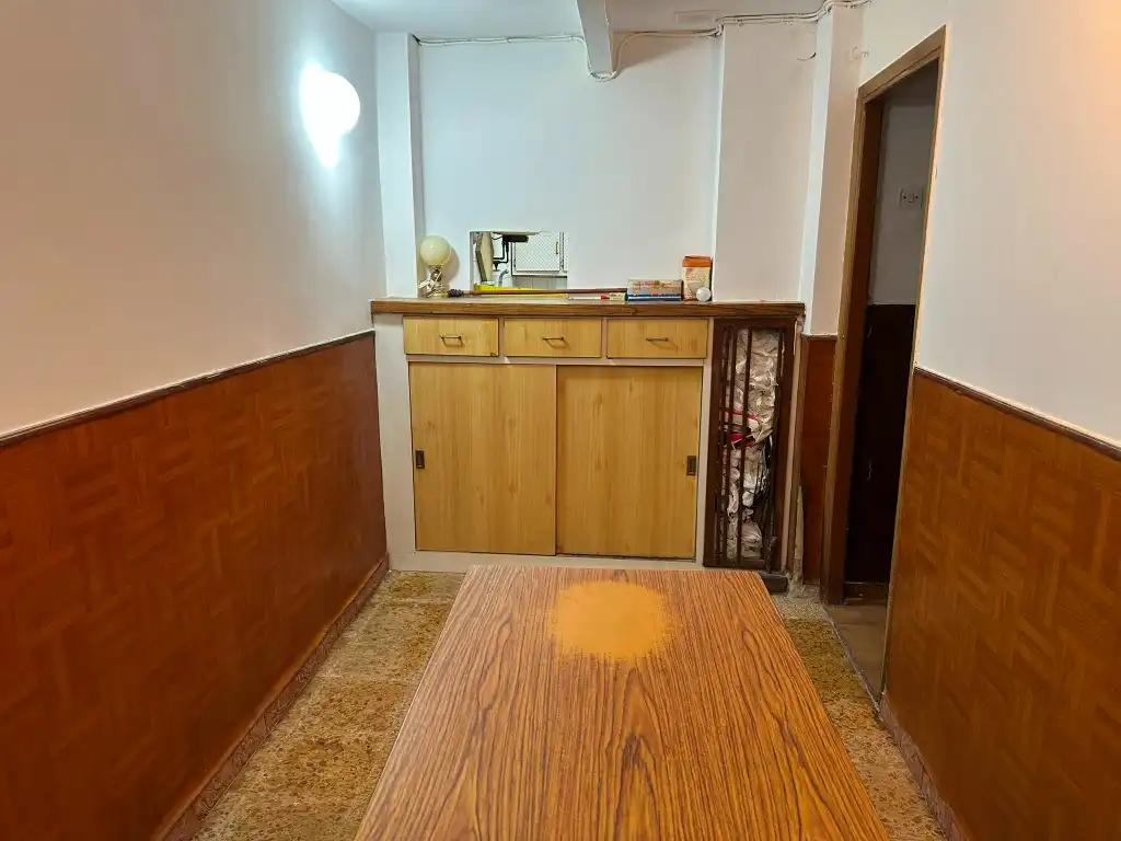 Comedor de Piso en venta en Gijón  con Parquet, Amueblado y Lavadora