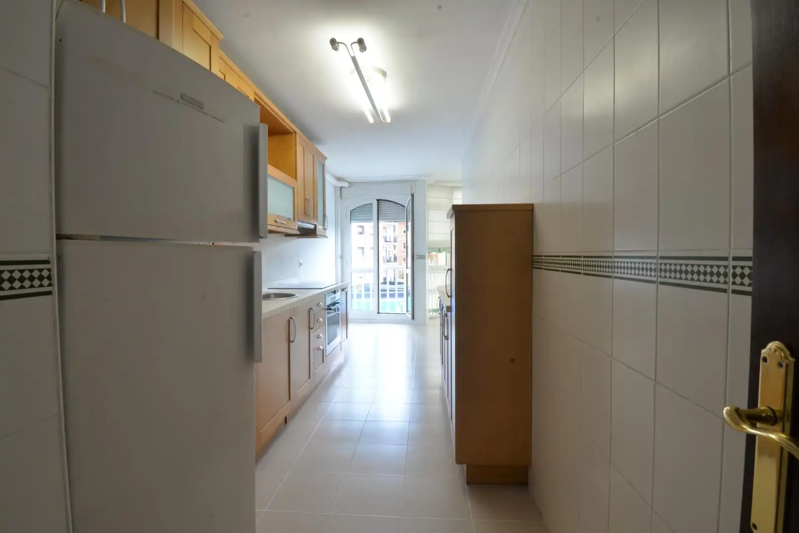Cocina de Piso en venta en Oviedo  con Calefacción y Trastero