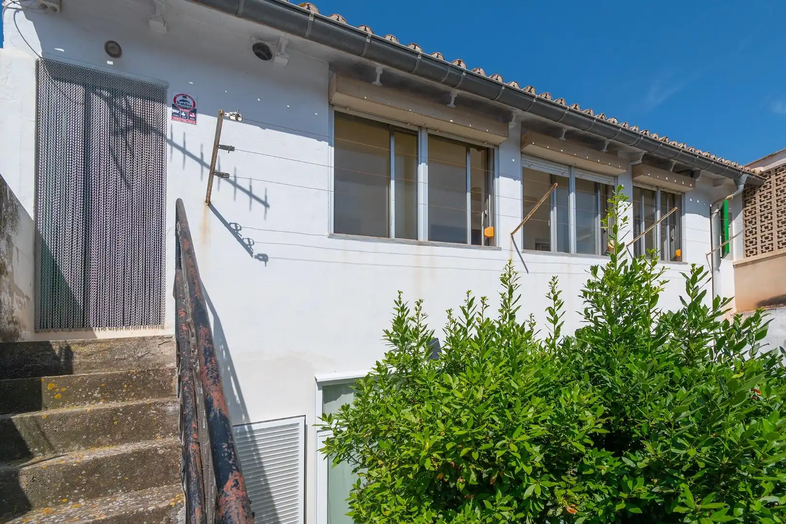 Vista exterior de Pis en venda en  Palma de Mallorca amb Aire condicionat, Jardí privat i Terrassa