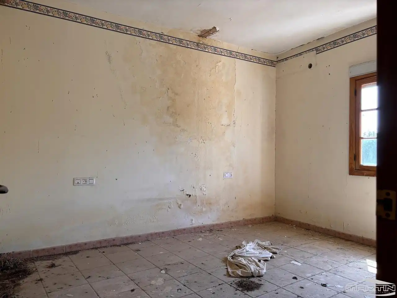 Flat for sale in Encinas Reales  with Terrace
