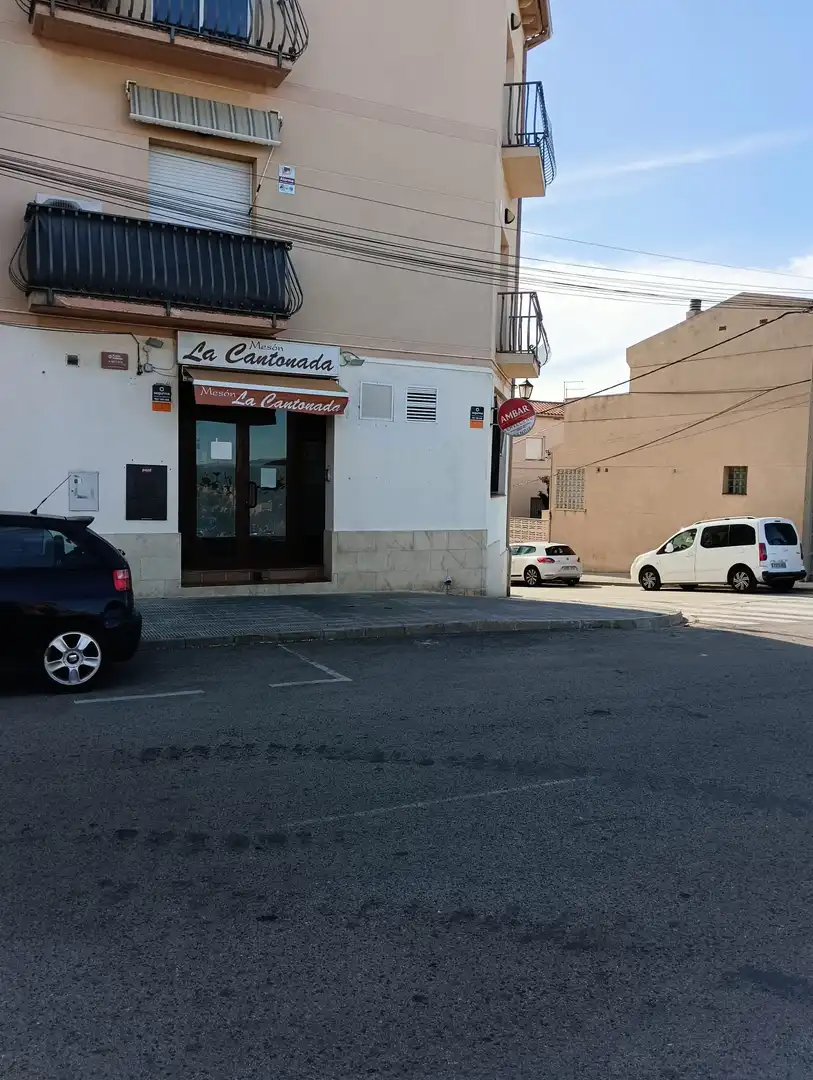 Local comercial en venda a Avinguda de Navarra 30, imagen 2