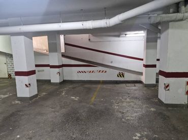 Aparcament en venda a Avenida Eduardo Boscá