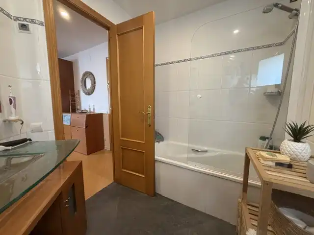 Flat with lift for sale in DIPUTACIÓ, imagen 16