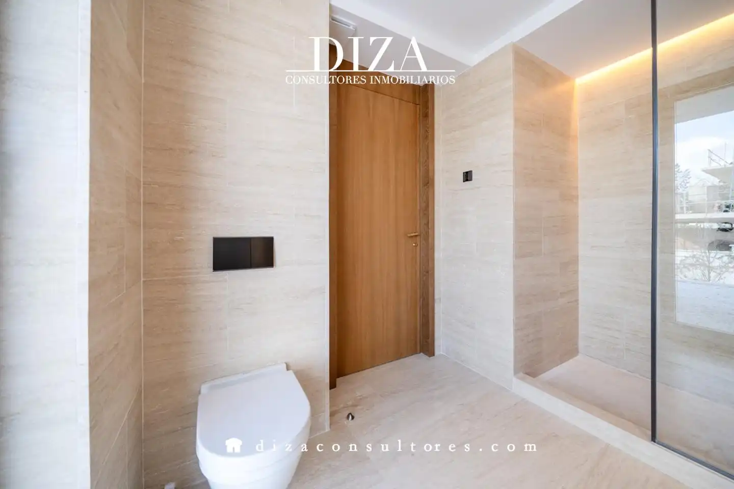 Baño de Casa o chalet en venta en Madrid con Aire acondicionado, Calefacción y Terraza