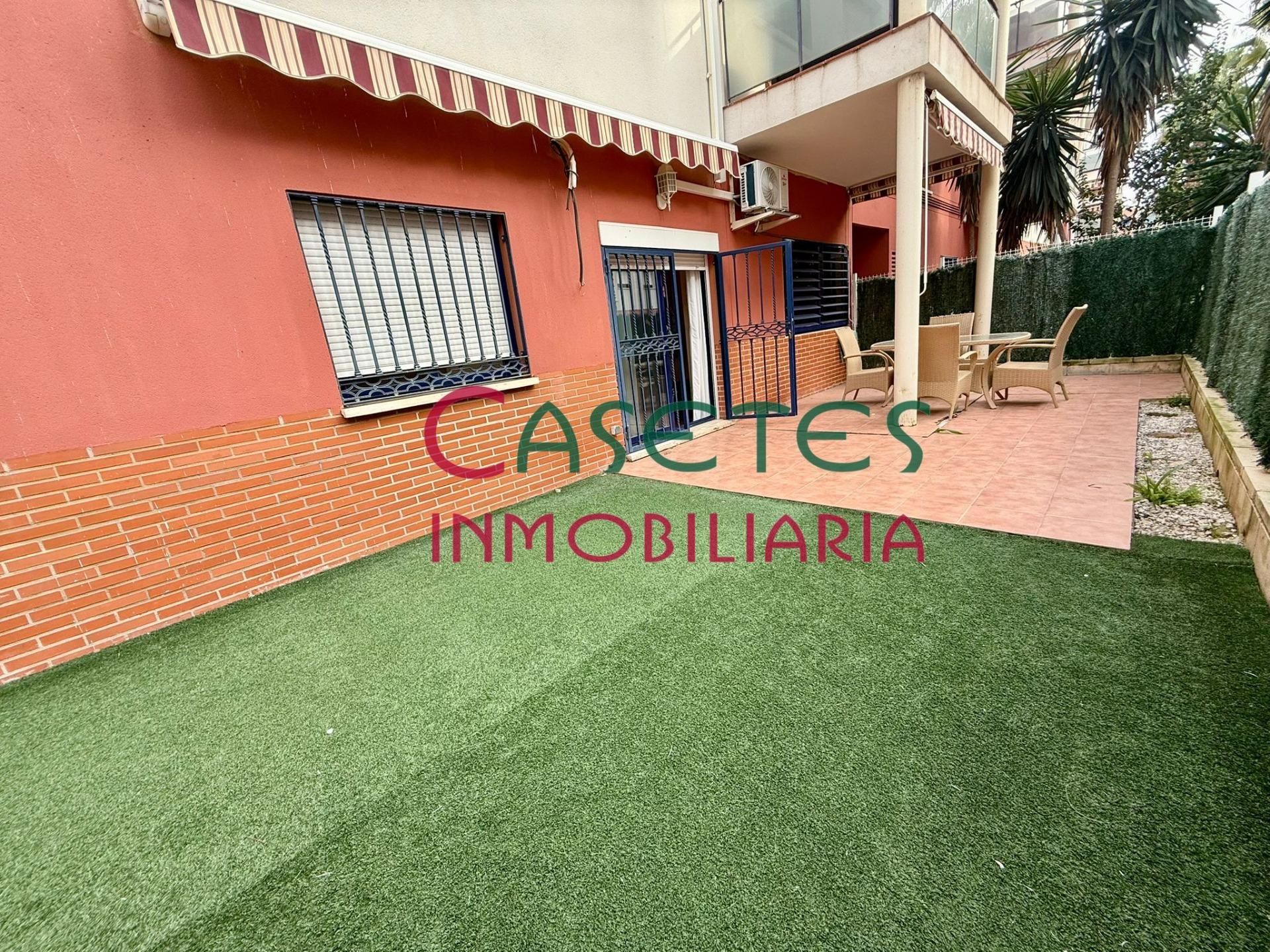 Vista exterior de Planta baixa en venda en Riba-roja de Túria amb Aire condicionat, Parquet i Terrassa