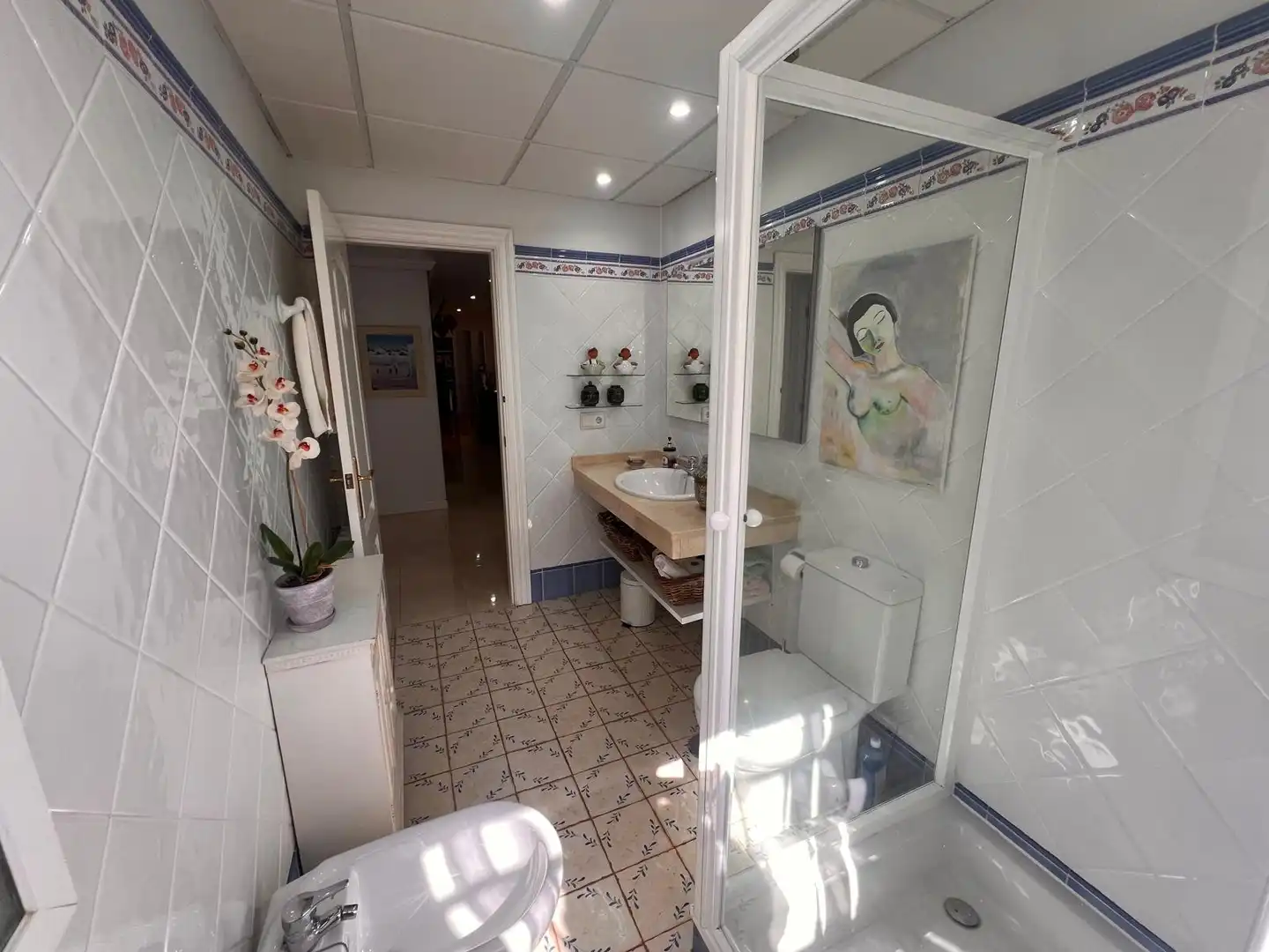 Bany de Casa o xalet en venda en Badajoz amb Aire condicionat, Calefacció i Jardí privat
