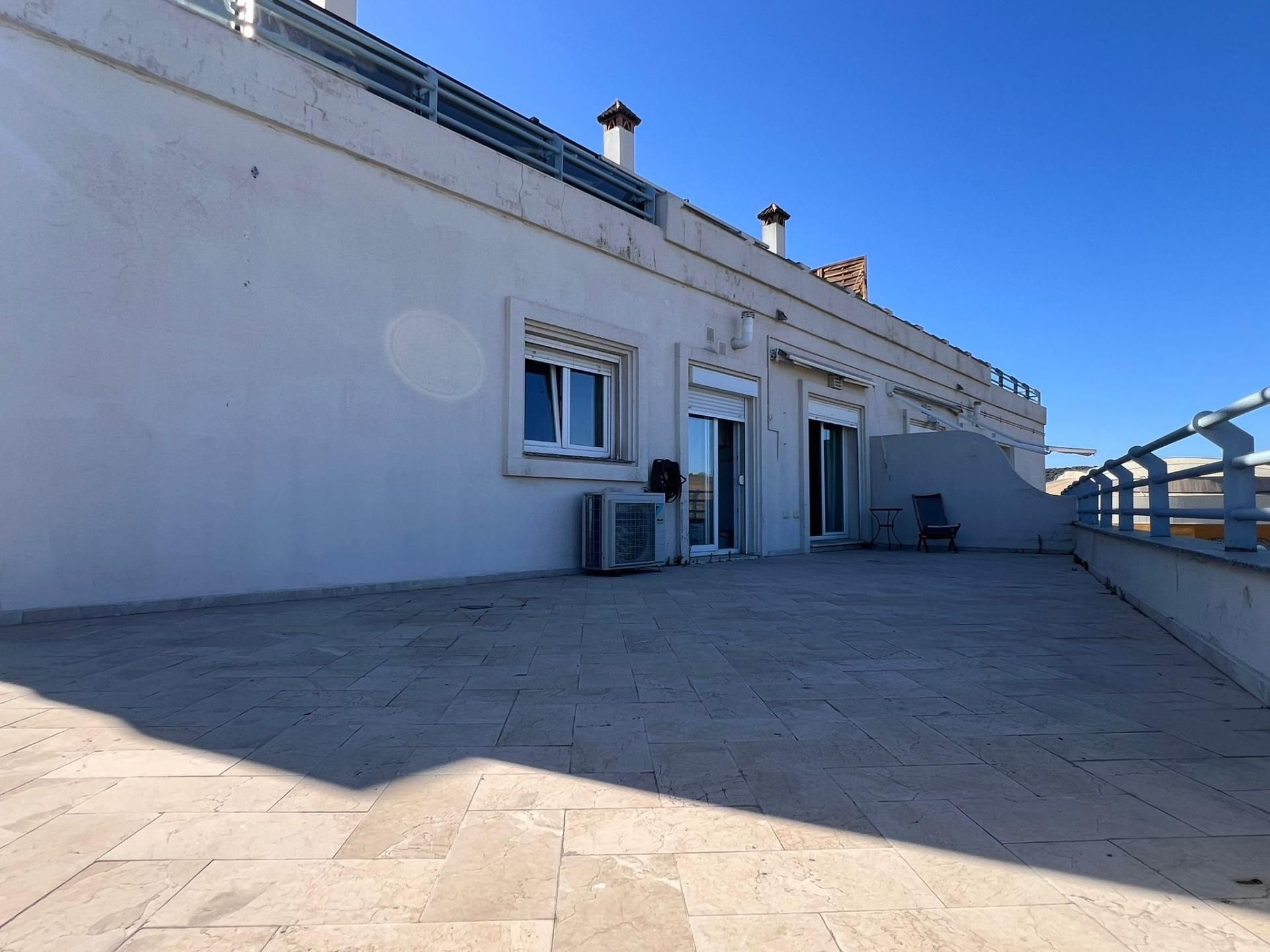 Exterior view of Attic to rent in Los Barrios  with Terrace