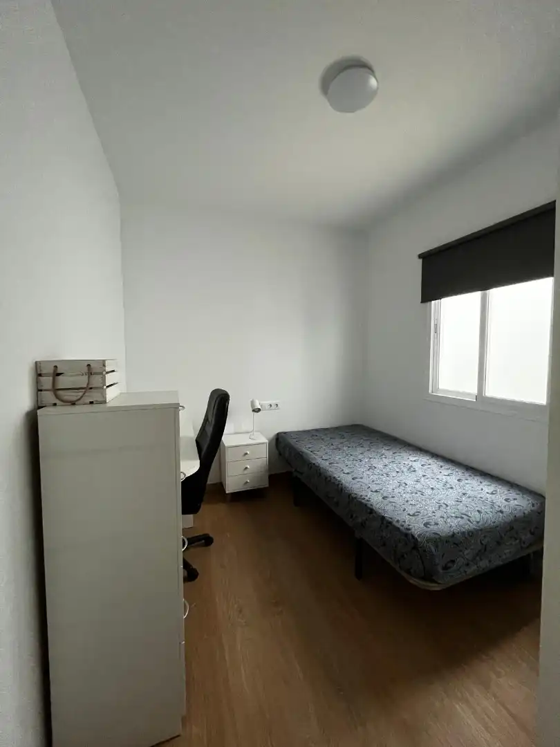 Bedroom of Flat for rent in Las Palmas de Gran Canaria  with Storage room