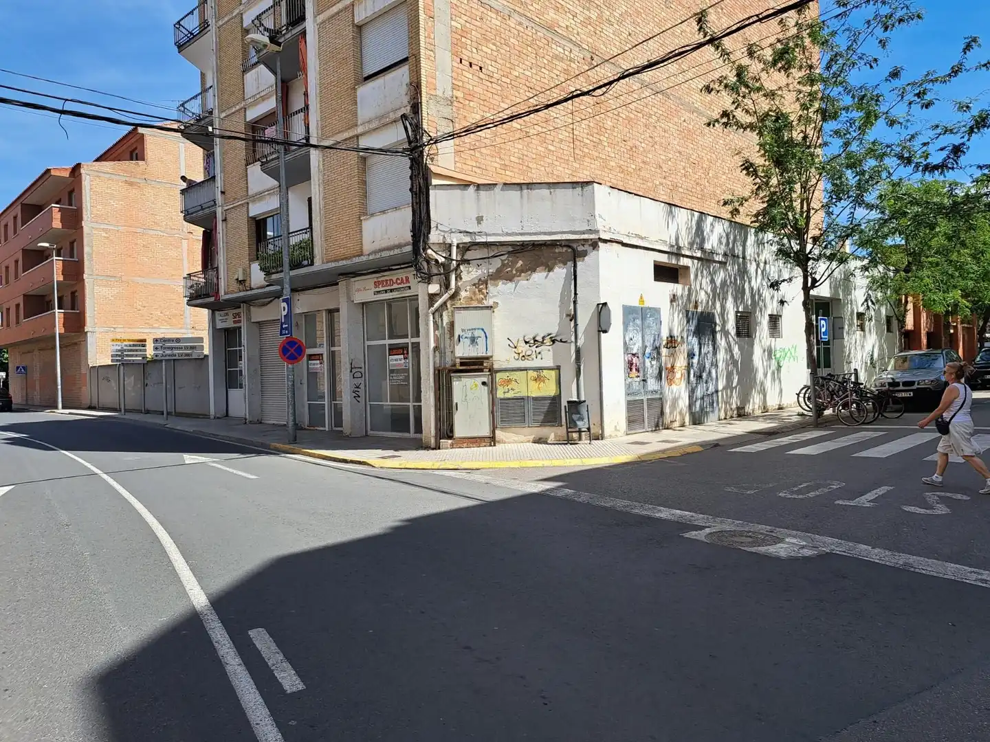 Locale commerciale in affitto a L-200, imagen 3