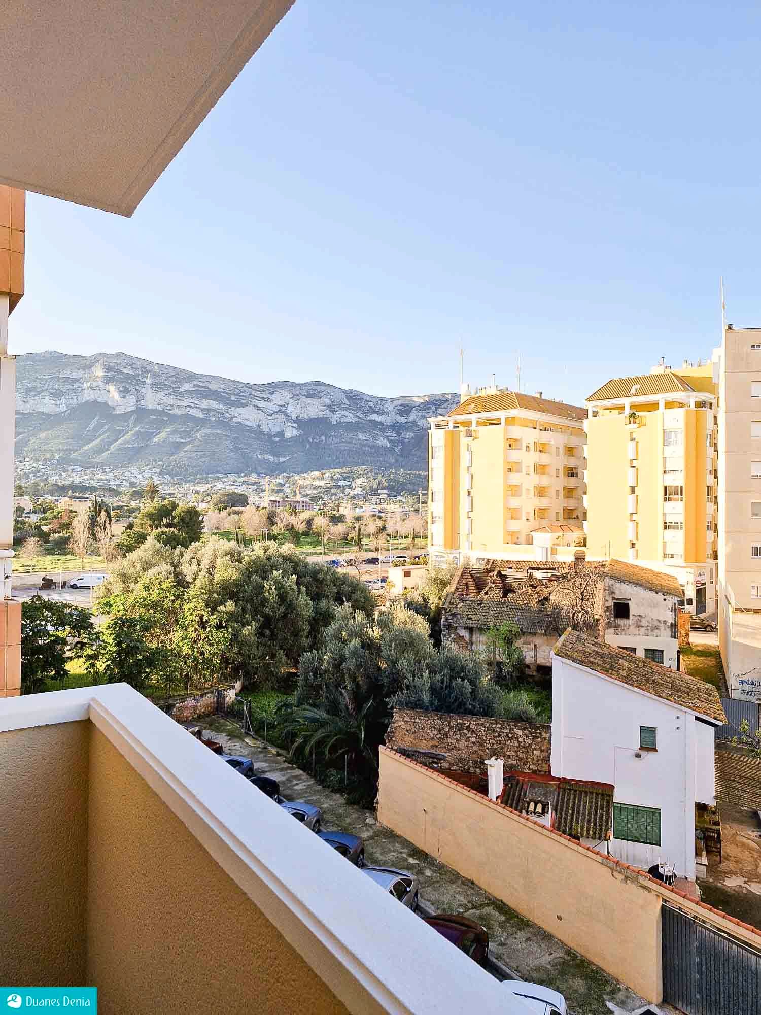 Vista exterior de Piso en venta en Dénia con Aire acondicionado, Calefacción y Terraza