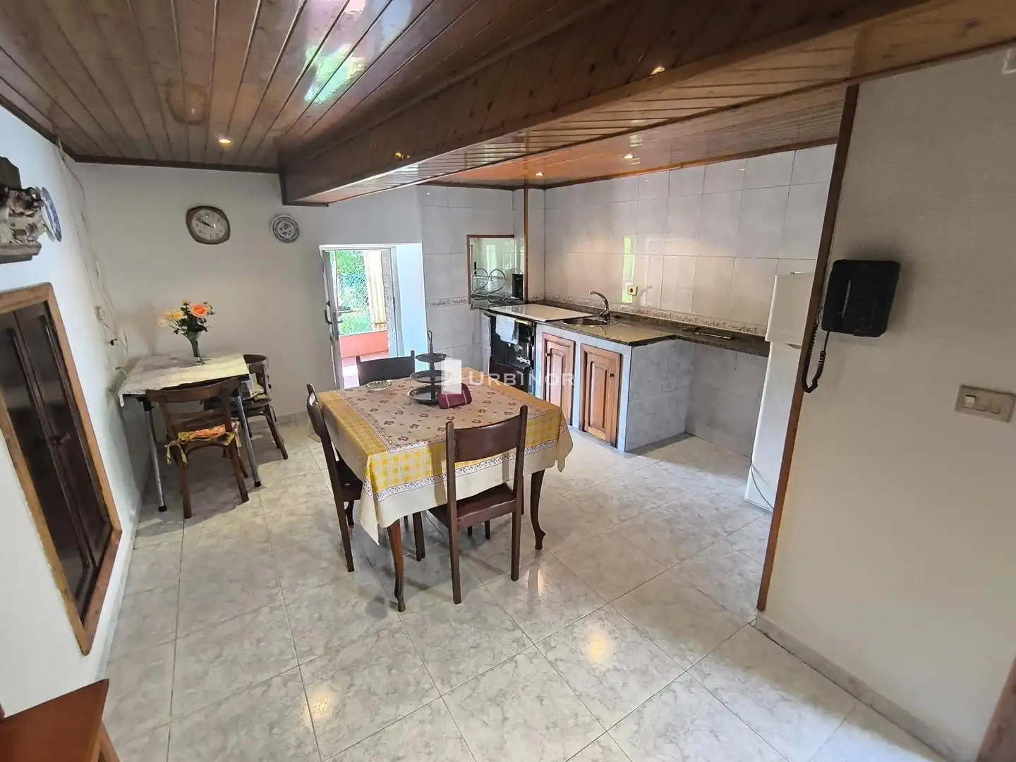 Casa amb terrassa en venda a San Cristovo de Cea, imagen 5