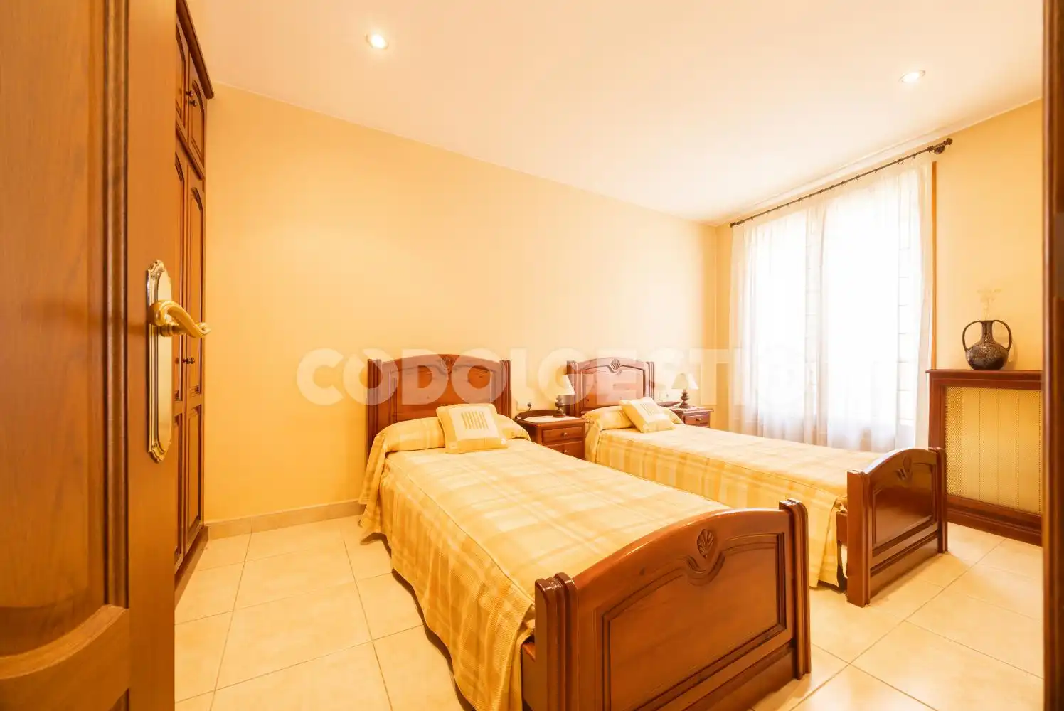 Bedroom of Flat for sale in Torelló, Barcelona
