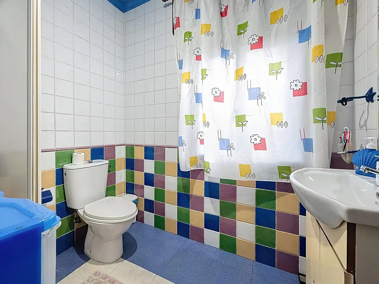 Badezimmer von Haus oder Chalet zum Verkauf in Cambados mit Privatgarten und Möbliert