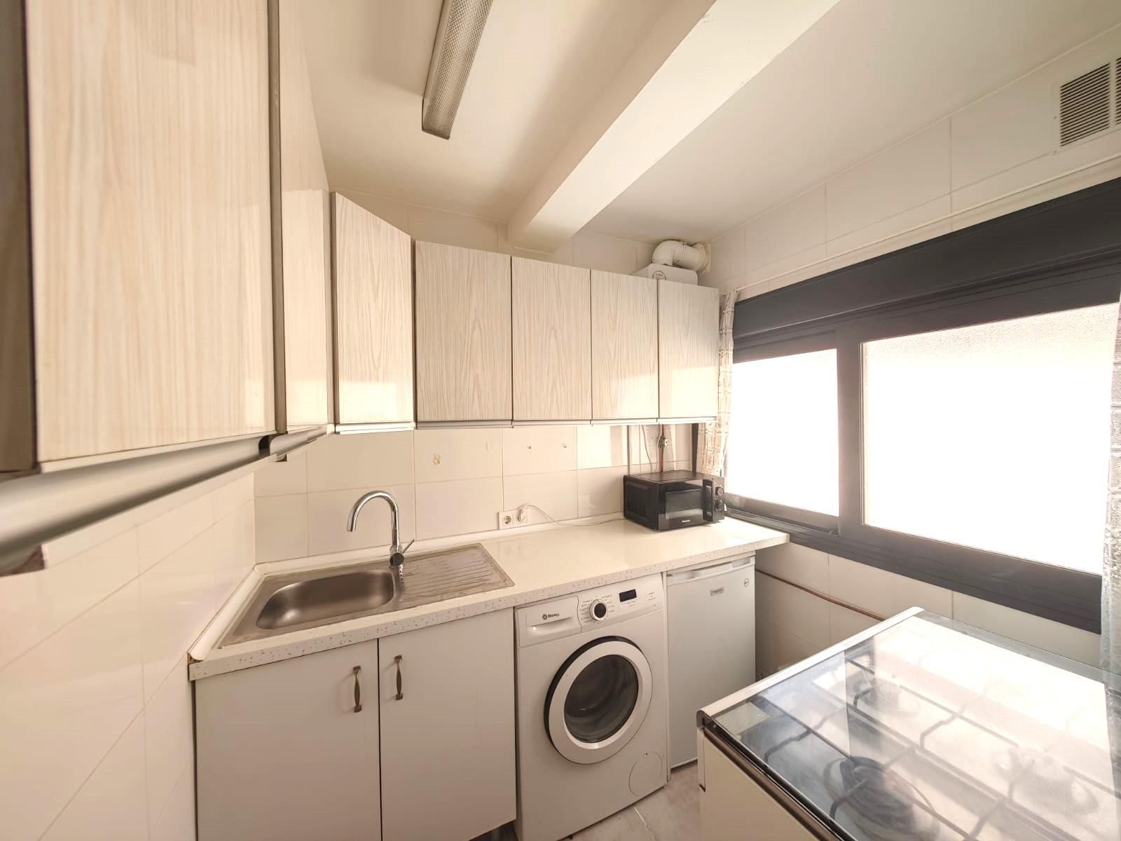 Kitchen of Flat for sale in  Madrid Capital  with Heating