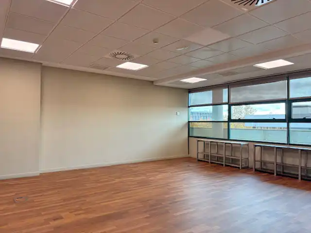 Oficina amb ascensor de lloguer a Calle Adolfo Pérez Esquivel, imagen 3