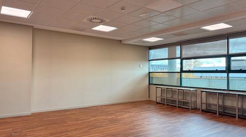 Foto 3 de Oficina de lloguer a Calle Adolfo Pérez Esquivel, Parque Empresarial, Madrid