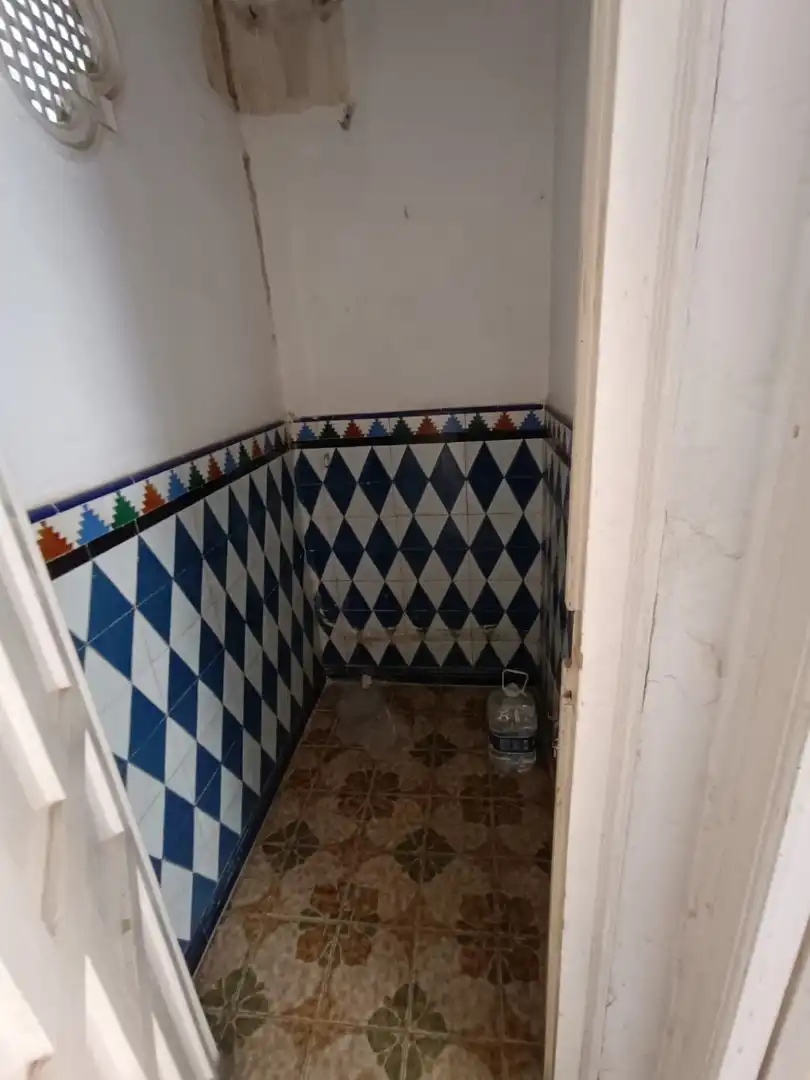 Bany de Casa adosada en venda en Sevilla amb Terrassa i Balcó