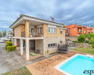 Vista exterior de Casa o xalet en venda en Girona Capital amb Aire condicionat, Calefacció i Terrassa