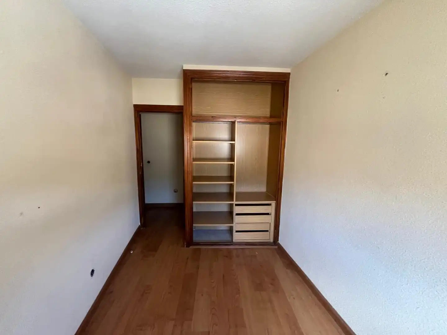 Schlafzimmer von Wohnung zum Verkauf in Pastrana
