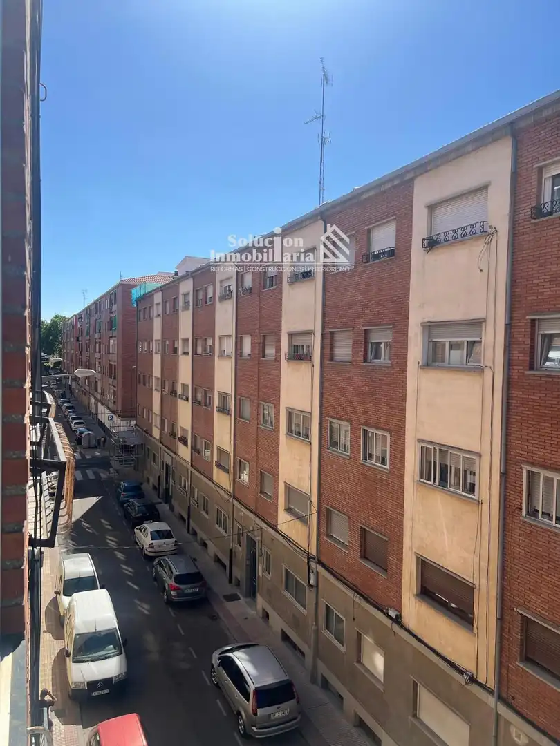 Exterior view of Flat for rent in Salamanca  with Terrace and Balcony