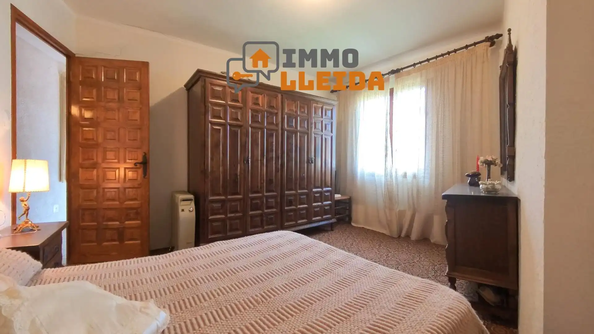 Casa adosada en venta en Àger con Calefacción, Terraza y Amueblado