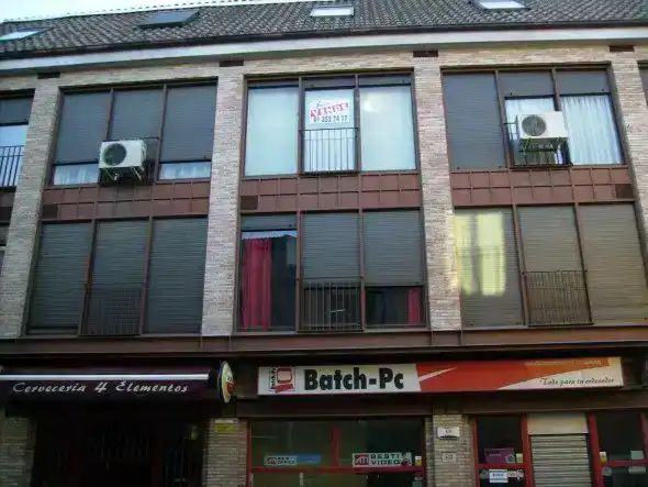Außenansicht von Wohnung zur Miete in Pozuelo de Alarcón mit Privatgarten, Parkett und Balkon