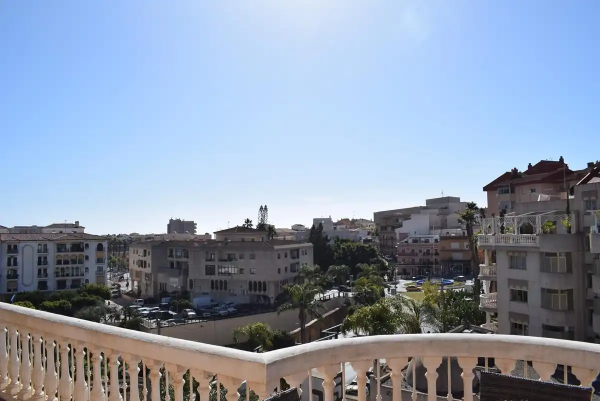 Außenansicht von Dachboden zur Miete in Almuñécar mit Terrasse, Möbliert und Ofen