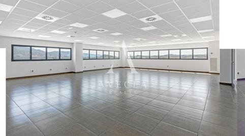 Foto 5 von Fabrikhallen zur Miete in Calle de Sant Martí, 68, Martorelles, Barcelona