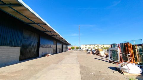 Conjunto de 6 naves industriales en venta en Sils  4.846 m2 de parcela, imatge 2